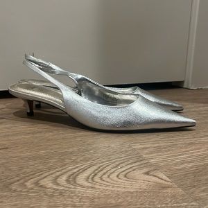 NWT Zara Silver Metallic Kitten Heel EUR 40 US 9